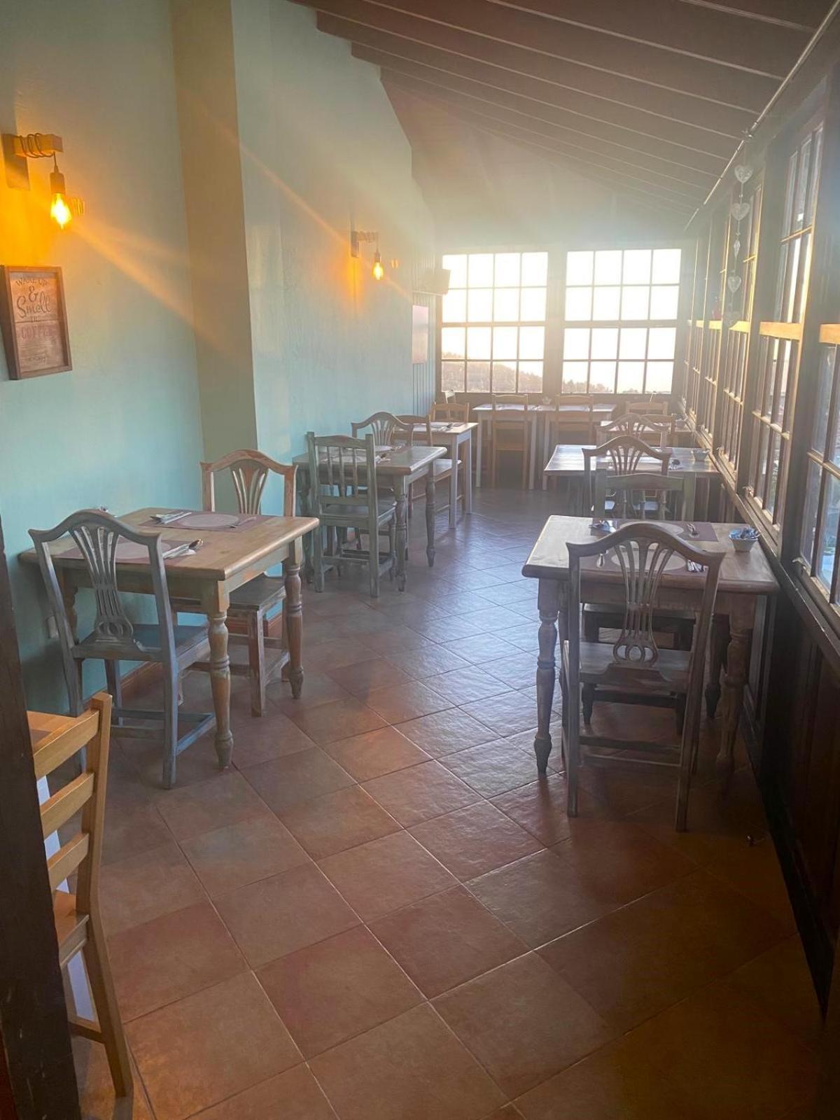 Ziggys Mountain Retreat (Adults Only) Bed & Breakfast วิลาฟลอร์ ภายนอก รูปภาพ